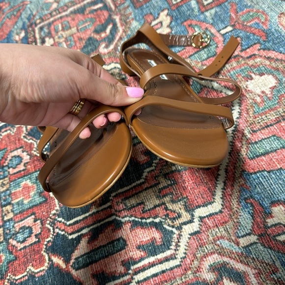 LIKE NEW Manolo Blahnik Magalou Leather Sandal in Medium Brown size 41 / US 11 - Picture 9 of 12